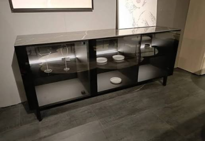 Komoda Crystal